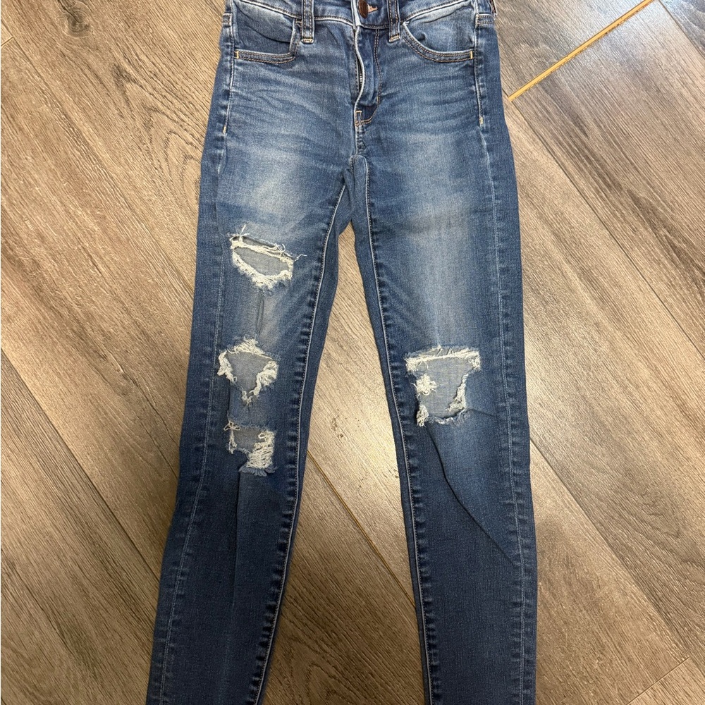 American Eagle Outfitters Distressed Skinny Jeans in Blue Wash